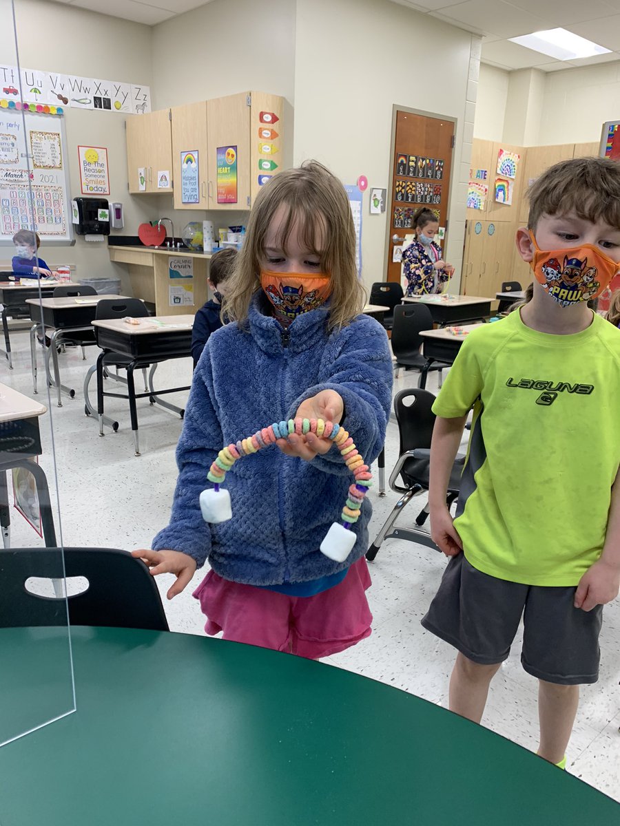 MrsSerfass's tweet photo. We ended our rainbow week with a STEM challenge to create a rainbow with the materials provided. Check out some of our colorful creations! 🌈🐾#ECstrong #RainbowConnection #STEM @OJRSDEC @OJRSD https://t.co/lP4m9K94Tl