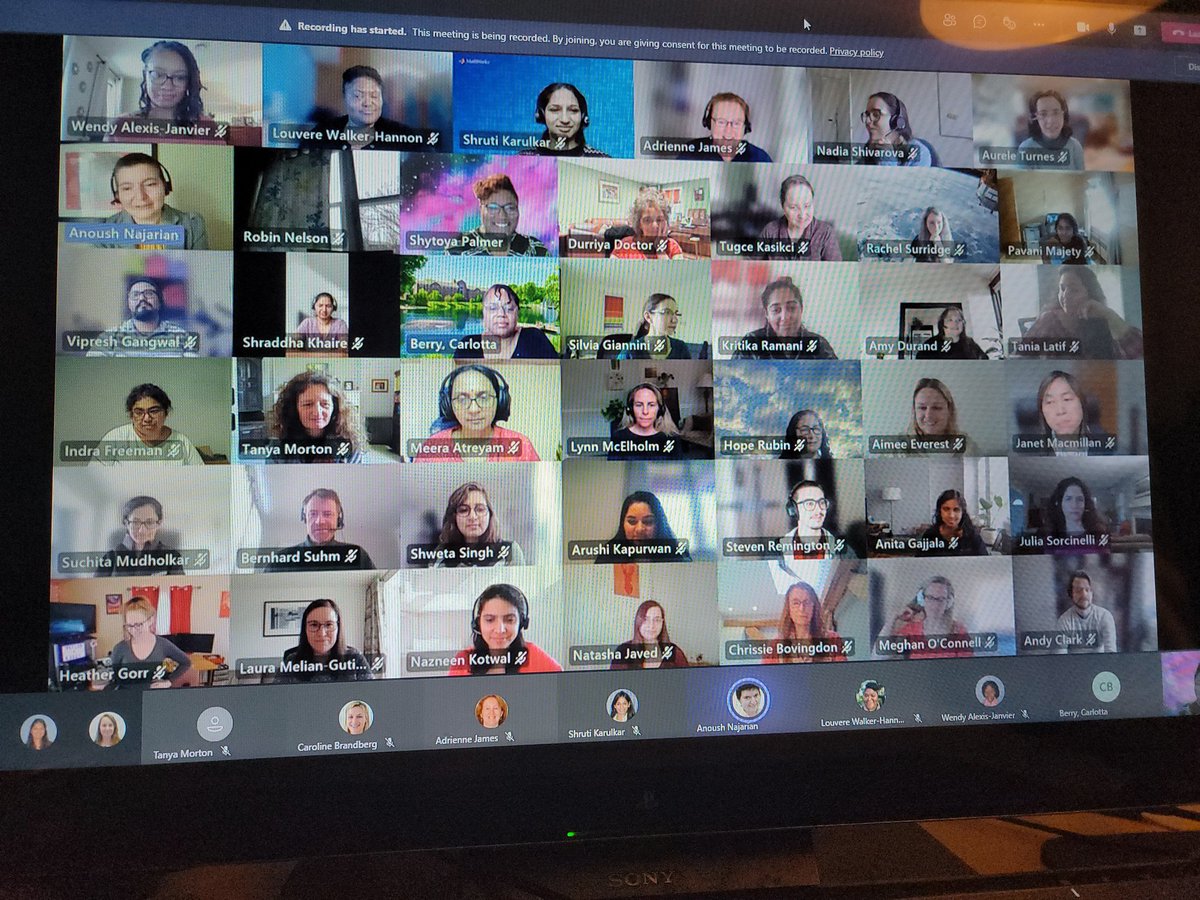 astrotoya's tweet image. Loved being on this chat with everyone! It was so much fun! @DrCABerry @anoushnajarian 💜💜 #shelovesmatlab