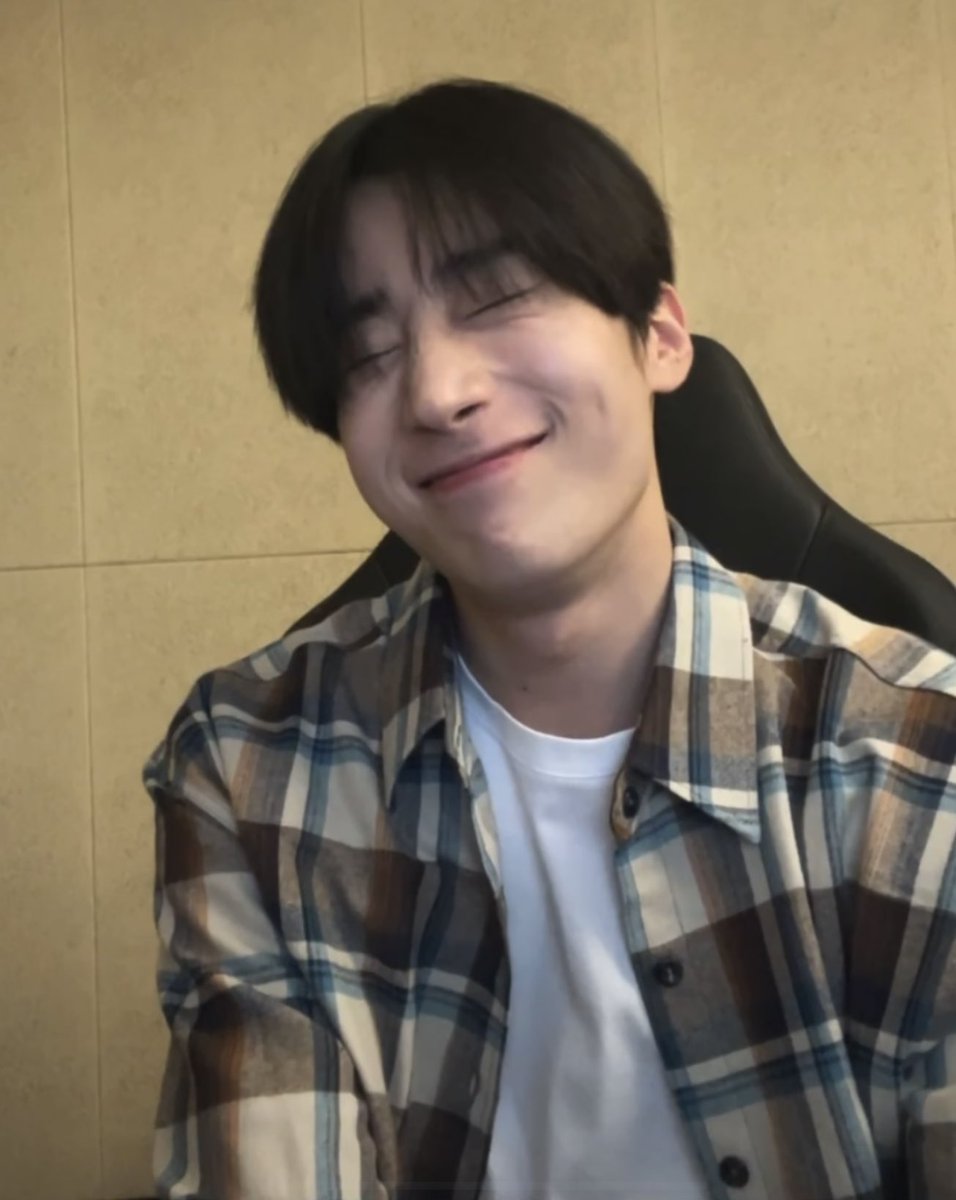 한다정 tweet media