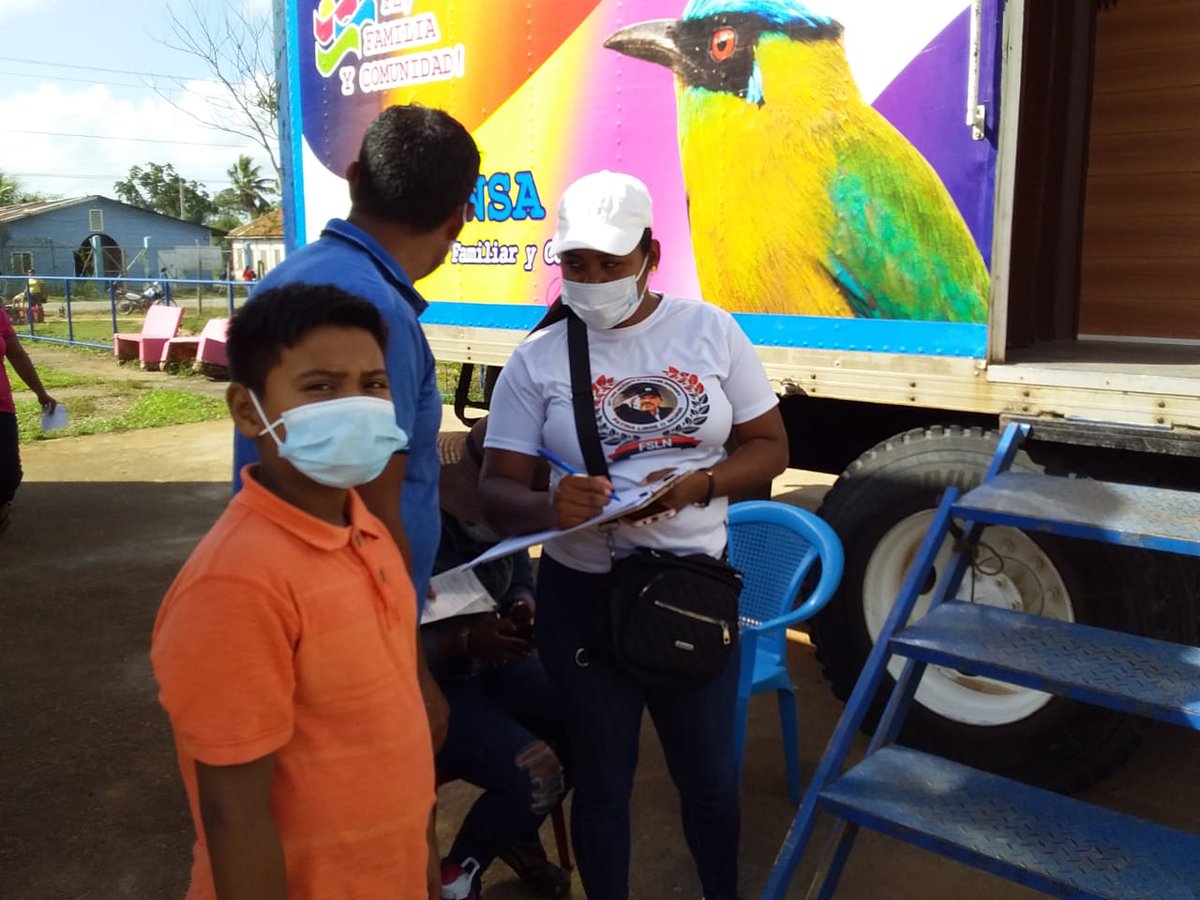 Las buenas gestiones de nuestro buen gobierno hace que la salud llegue hasta los lugares más recónditos de Nicaragua. Con una mega feria de salud en Taspa, pri comunidad de Sahsa 3. 
@Canal6Nicaragua 
@uvemarioayala 

#TR79 ❤🖤✌
#Verano2021 
#VeranoSeguro2021 
#26Mar