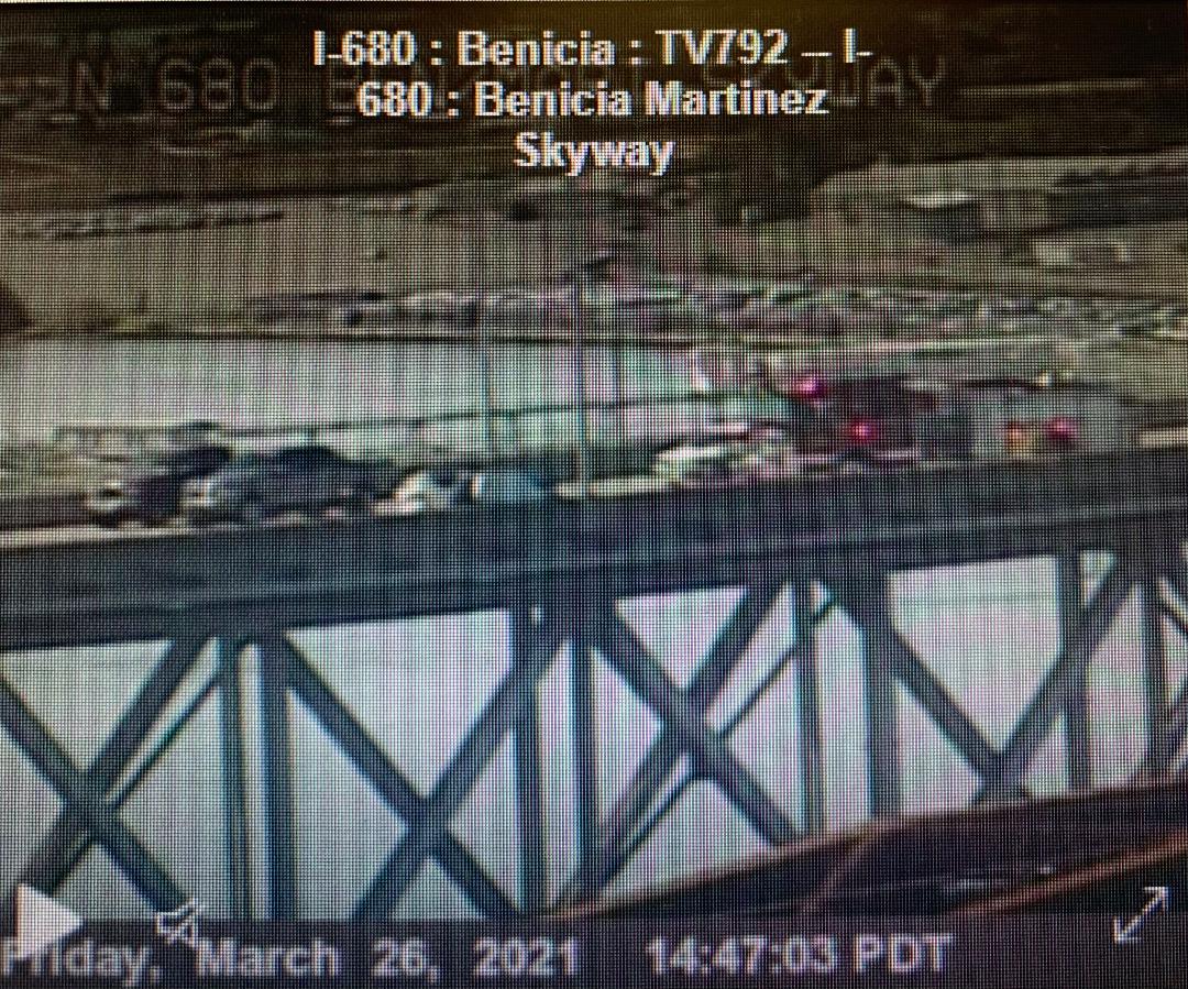 KCBSAMFMTraffic's tweet photo. #BeniciaBridge - An accident involving an overturned vehicle very close to the edge of the bridge is blocking the left lane midspan and backing up traffic on to southbound #I680. #KCBSTraffic Photo courtesy of #Caltrans https://t.co/a8QtTs3bfw