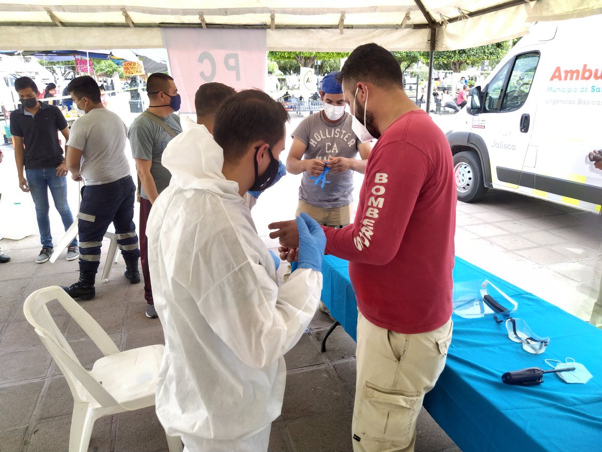 UMPCyBZ's tweet photo. #Ahora

Con un hipótesis de atención a paciente positivo a Covid-19, se realiza el ejercicio final del curso de Formación Estratégica para Bomberos en San Martín de Hidalgo. https://t.co/ga7FAkmDuW