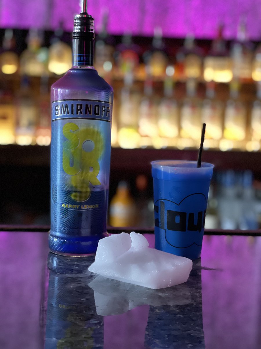 CloudAthens's tweet photo. It’s finally the weekend! Come party with us tonight!🎉🍻
Doors open at 7PM‼️
•$3 Mixed Shots🥃
•$5 Electric Lemonades🍋
Music by: @chrisdarco &amp; @whosrev https://t.co/EISIgwGyrp
