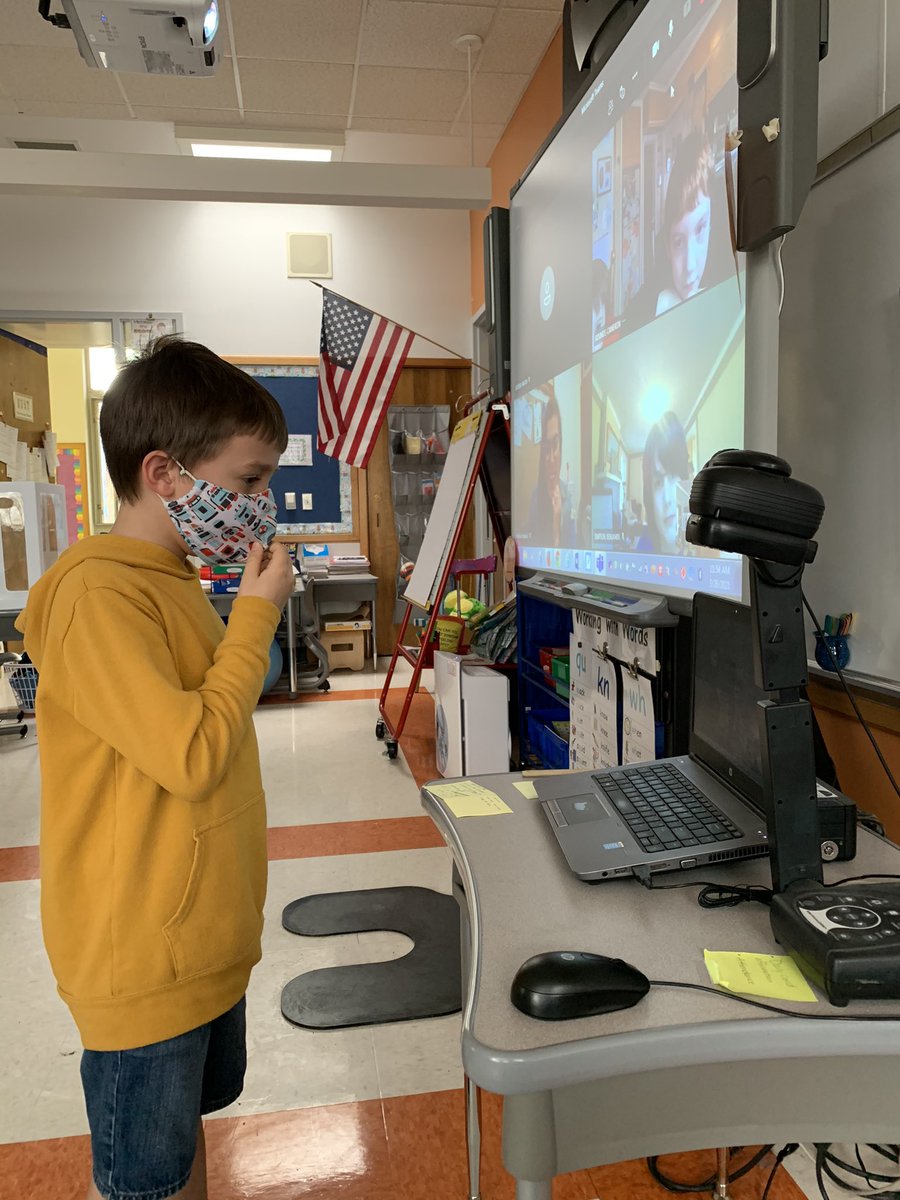 2nd grade scholars enjoyed learning about arrays from our 3rd graders today! It was so wonderful to see familiar faces and to see how our mathematicians have grown! Jolly good job 3rd graders! <a href="/SyracuseSchools/">Syracuse City School</a> <a href="/syracuselatin/">Syracuse Latin</a>