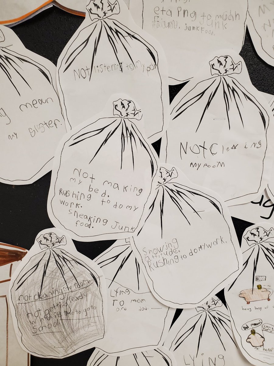 StMaryHuskies's tweet photo. Thank you to our Gr. 7 class for giving us tips all week, on how we could "Throw out" our bad habits for #ThrowAwayThursday #LentInAction https://t.co/HKgZGiJ36E