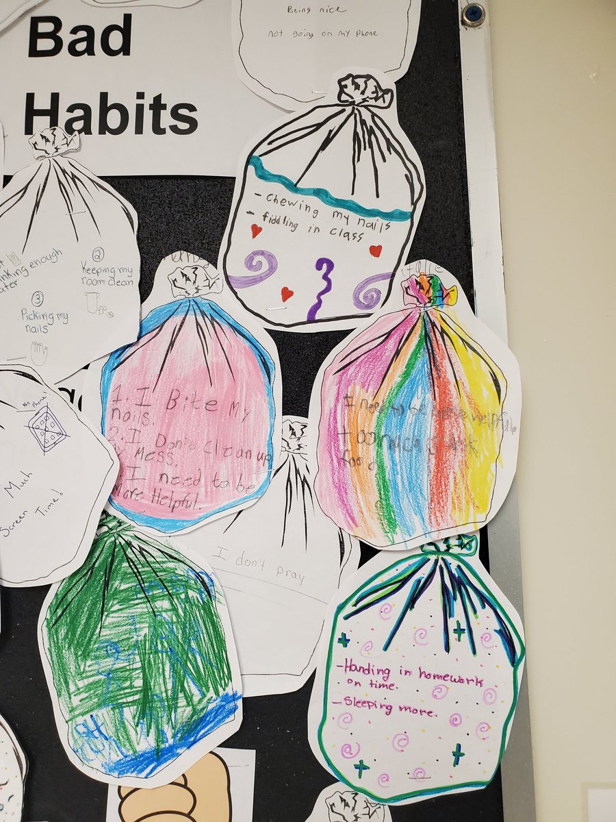 StMaryHuskies's tweet photo. Thank you to our Gr. 7 class for giving us tips all week, on how we could "Throw out" our bad habits for #ThrowAwayThursday #LentInAction https://t.co/HKgZGiJ36E