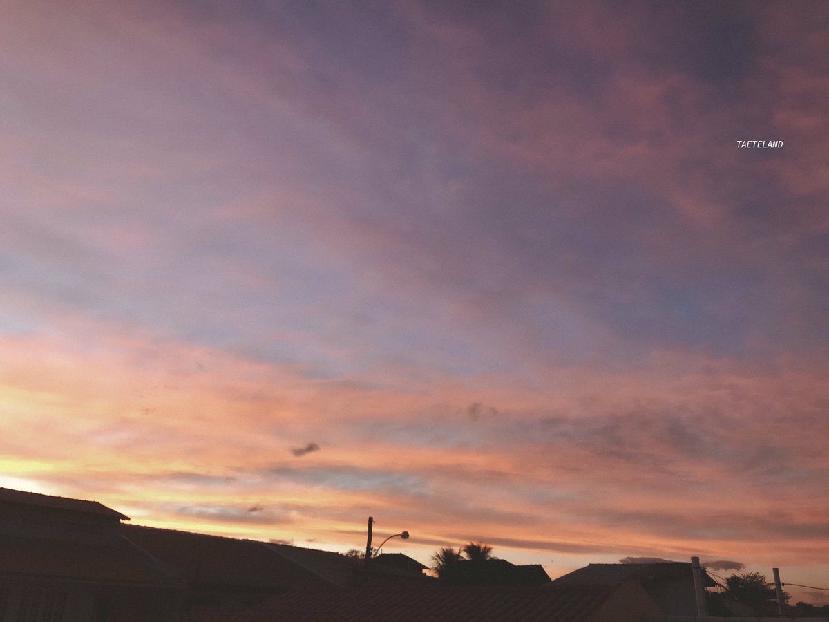 taeteland's tweet photo. beautiful view #V https://t.co/KewZAP3kDE