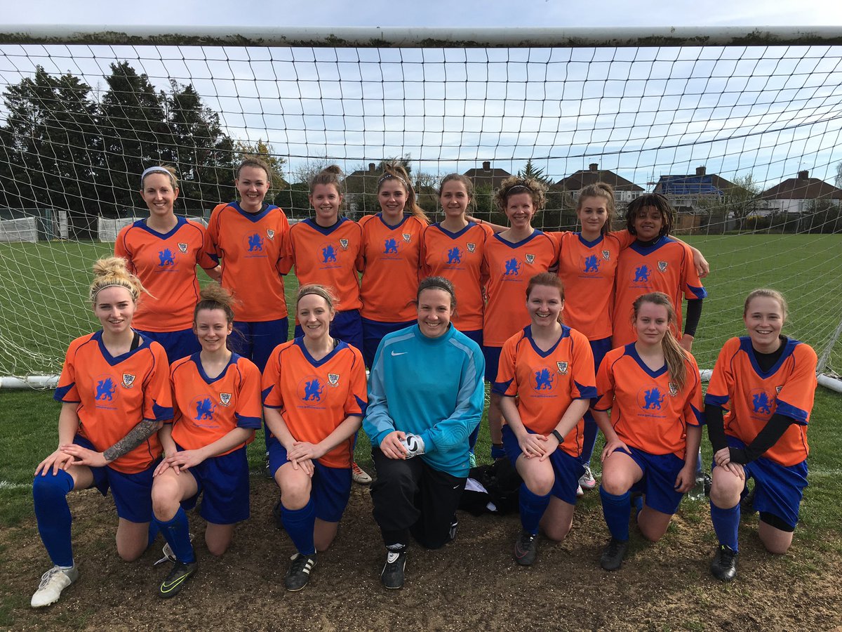 BexhillUtdLFC's tweet photo. #DoubleThrowback On this day in 2017 the First travelled to Long Lane.  Goals from @bolt_on10 Anne-Marie, @michecomp , Amy and @dominiquebecks  secured a 5-1 win and League runners up spot.

The Reserves entertained Tonbridge in a friendly with @Swarbylj scoring.

#BULFC https://t.co/FTobhj2JLW