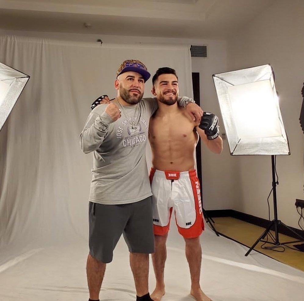 ShortyTorresMMA's tweet photo. We did it dad! @dtek03768046 and I miss you 💜🖤#TorresBrothers #WeCameALongWay #ChiTown #Dtek #ShortyG We Can, We Will, Together, We Are, #TeamShorty https://t.co/2gFUFioHLs