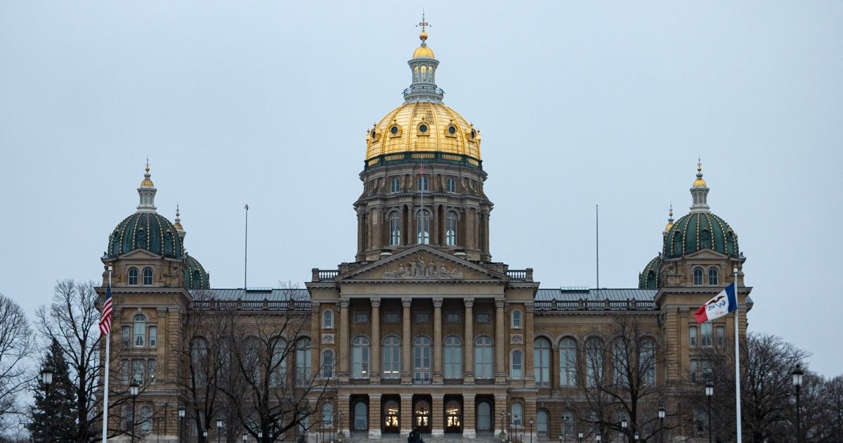 LynnSelking's tweet photo. Distressing is an understatement. Iowa legislators discussing the Bill banning instruction on white privilege and structural racism. Starts at 8:45. #cleartheair #sojustmath #educolor
Diversity Training Restrictions and Expanding Vaccination https://t.co/iOMXkQR19H https://t.co/e5DhBxF5oc