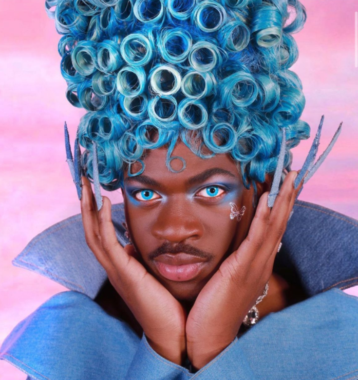 Lotusbbomb's tweet photo. Lil Nas X and Janelle Monae dropping visual masterpiece music videos yesterday shows how important it is to give black LGBT artists a platform, this artistry is what we've been missing out on for YEARS https://t.co/eyuRSnThMz