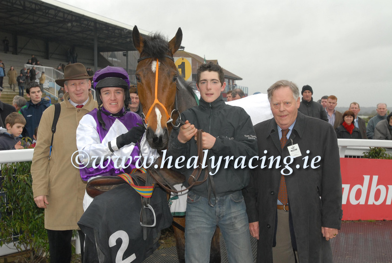 patcashhealy's tweet photo. #FromTheArchives  #15years 
@NavanRacecourse  March-2006
"Finger Onthe Pulse" and @BarryJGeraghty win for owner Conor Clarkson and trainer Tom Taaffe.
(c)https://t.co/voWGTccgic https://t.co/QNGF78s4Jr