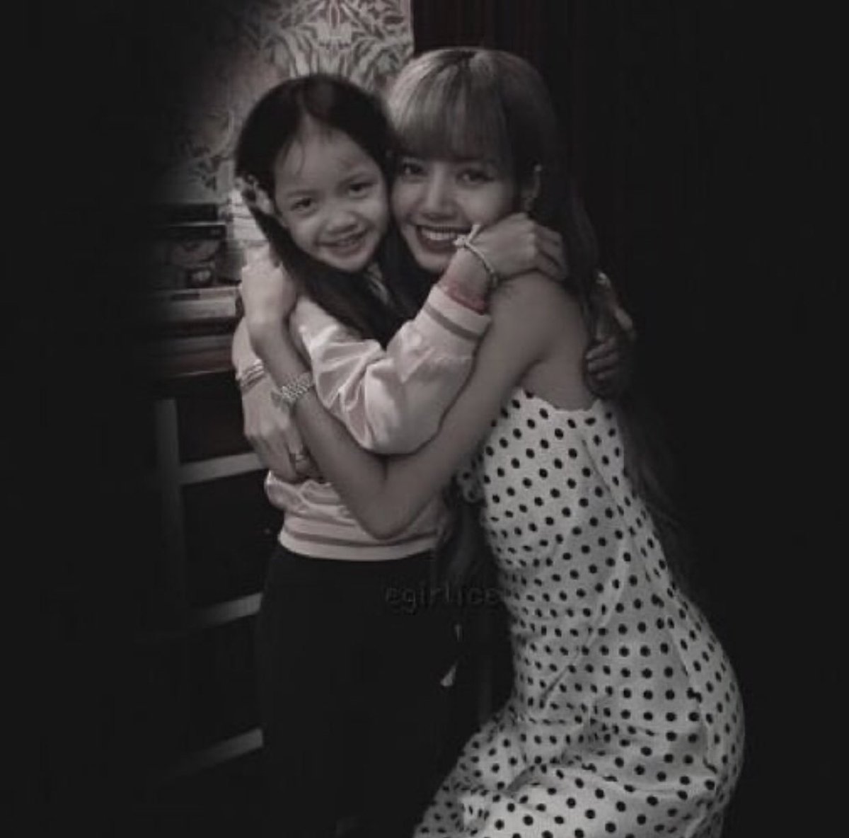 HAPPY BIRTHDAY LISA
#TheLalisaDay
#OurGemLalisaDay