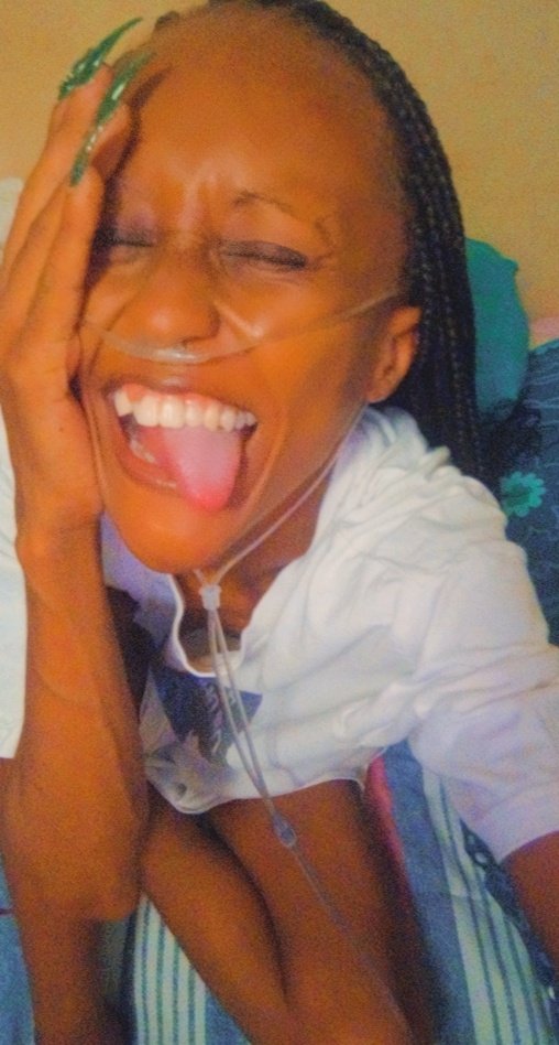 NkhosiLa's tweet photo. Hello please don't sleep remember I'm going to Cape Town 😭😭😭 help me find the cheapest accommodation🥺🥺🥺🥺 I just want to live some more,I'm so so grateful 😭😭😭😭 please help me with cheap accommodations in Cape Town 🥺🥺🥺 https://t.co/zDw1YsTLZc