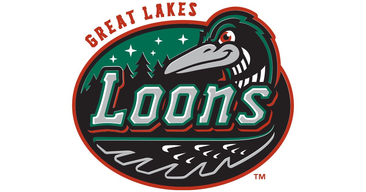 ChrisJared01's tweet image. Staying close to home this summer!

I’ll be joining the @greatlakesloons broadcast booth with @brad_tunney for the upcoming season.

Some amazing @MiLB memories of mine came as a Production Assistant with the Loons in 2016, so excited to be heading back to Midland! #NestLevelFun