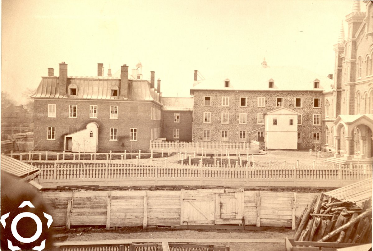 Comment le bâtiment du monastère et du pensionnat des Ursulines a évolué ? Vous l'apprendrez lors de votre prochaine visite !
Ouverture #Musée Samedi et Dimanche. 10h-17h. 7$/adulte. 734 rue des Ursulines, #TroisRivières