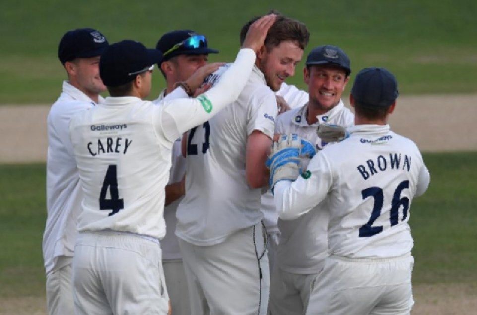 TheCountyCrick2's tweet photo. 🚨 New Episode 🚨 

On today's episode of TCCP we were joined by Sussex CCC analyst @lwjdunning to discuss: 
- Lancashire's signing of Shreyas Iyer 🌹
- Alzarri Joseph's move to New Road 🍐
- Sussex's 2021 season ambitions 🏆 
- England Vs India 🏴󠁧󠁢󠁥󠁮󠁧󠁿🇮🇳

https://t.co/ZV024fJkI4 https://t.co/Vm5g3neQNe