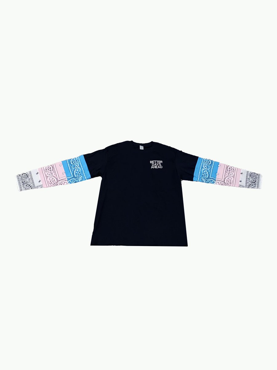 MartezRodgers's tweet photo. 1 Year Anniversary BDÄ™️ Collection is Available Now‼️🤞🏿❤️
Every piece is 1 of 1 and Hand Sewn.✨💒
https://t.co/ZhSaPflx68 https://t.co/R4bdHMIYJO