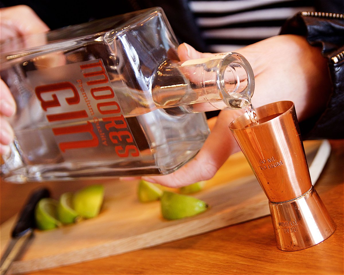 Moores of Warwick tweet media