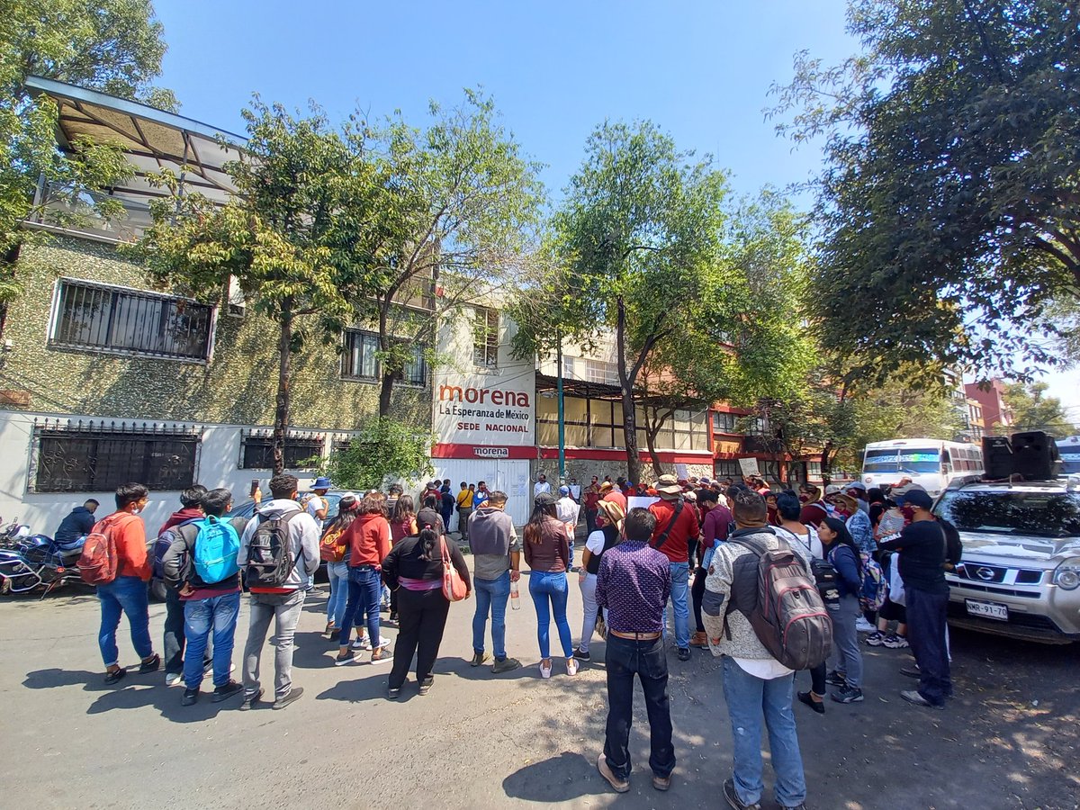 RogelioPals's tweet photo. #NoAlDedazoDeMarioDelgado

El pueblo de #Ecatepec decide 
#TodosConCarlosLuna #Dtto21

@CarlosGermnLun1
@chavitaprepa82 @MariselaPalac19 @LauPalacios14 https://t.co/b7meJVtuJd