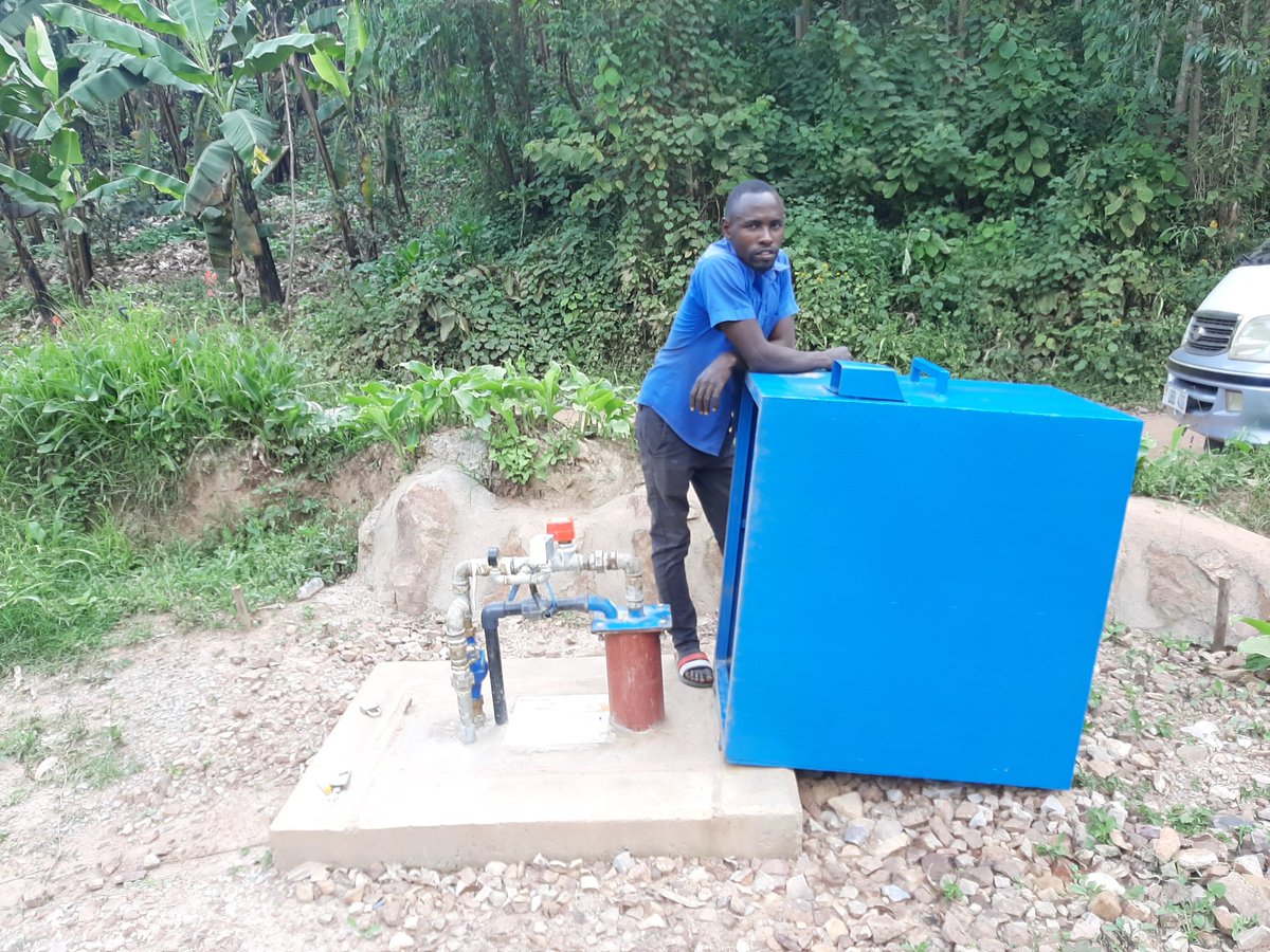 A graduate of construction mgt, <a href="/mcrescent12/">mugisha crescent</a> under the youth program @RukigaSACCO <a href="/jboliza/">JB</a>  embarked on agriculture, he has organized youth into a coop that has mobilized 240M(€53,510). In irrigation  system from a Gov't program. @AgriterraUG planning for mycoop training