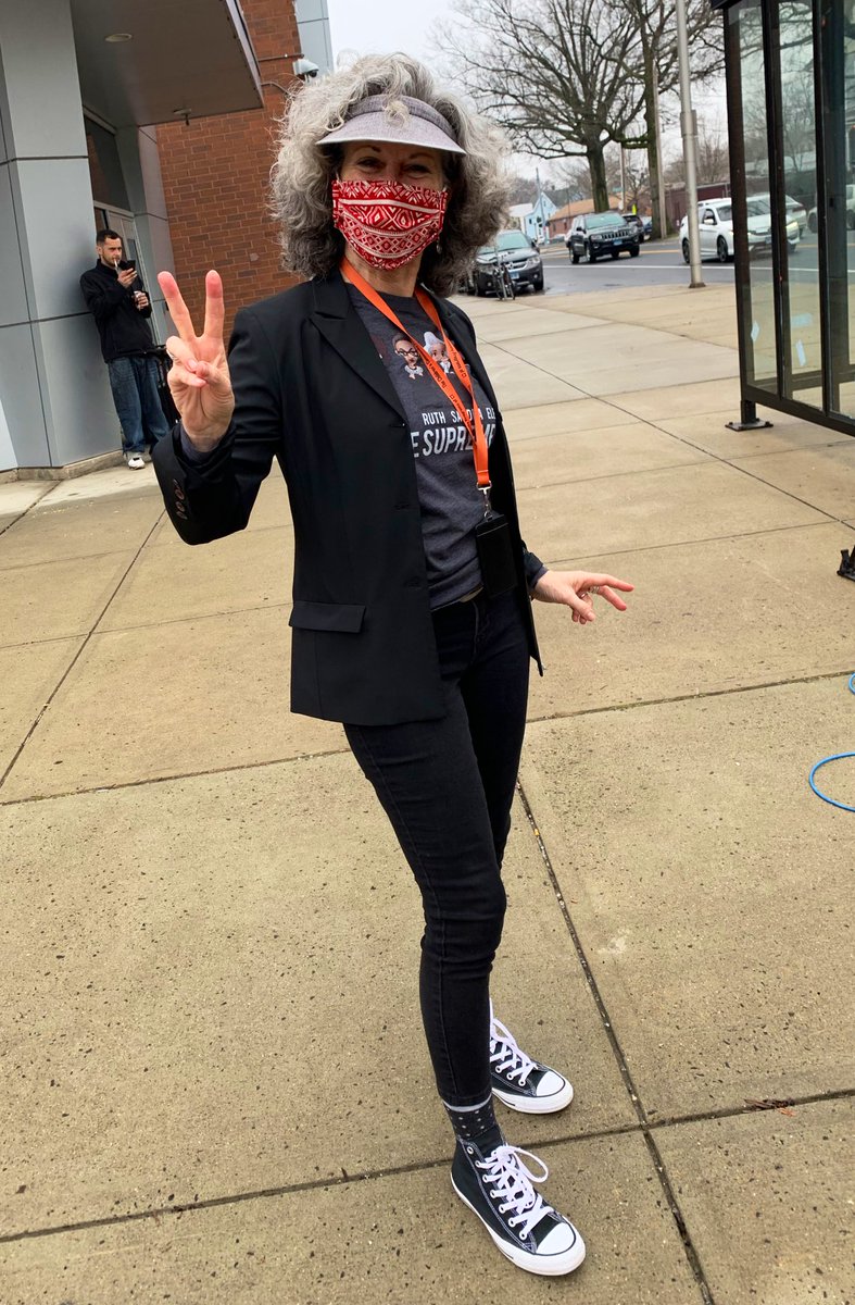 StephanieSimoni's tweet image. Patty decided to wear her chucks in honor of the #VPvisit. @VP 
#newhaven #VPvisitsCT #newhavenCT 
@WTNH