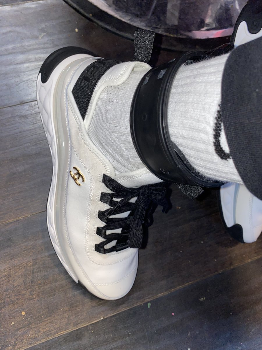 slausonboyjay's tweet photo. Compton W Chanel On ♿️♿️♿️ https://t.co/8NWqJAj9yQ