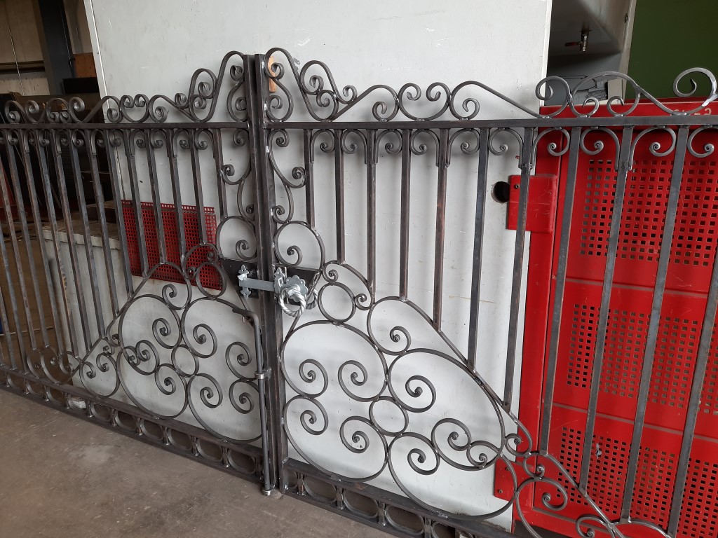 SWP_Engineering's tweet photo. Steel gates fabricated by The God Father, these have been sent off to be galvanised and powder coated, once done they will be installed for the customer #SWPEngineering #TheGodFather #welding #fabrication #gate https://t.co/iNbZEgy9AC