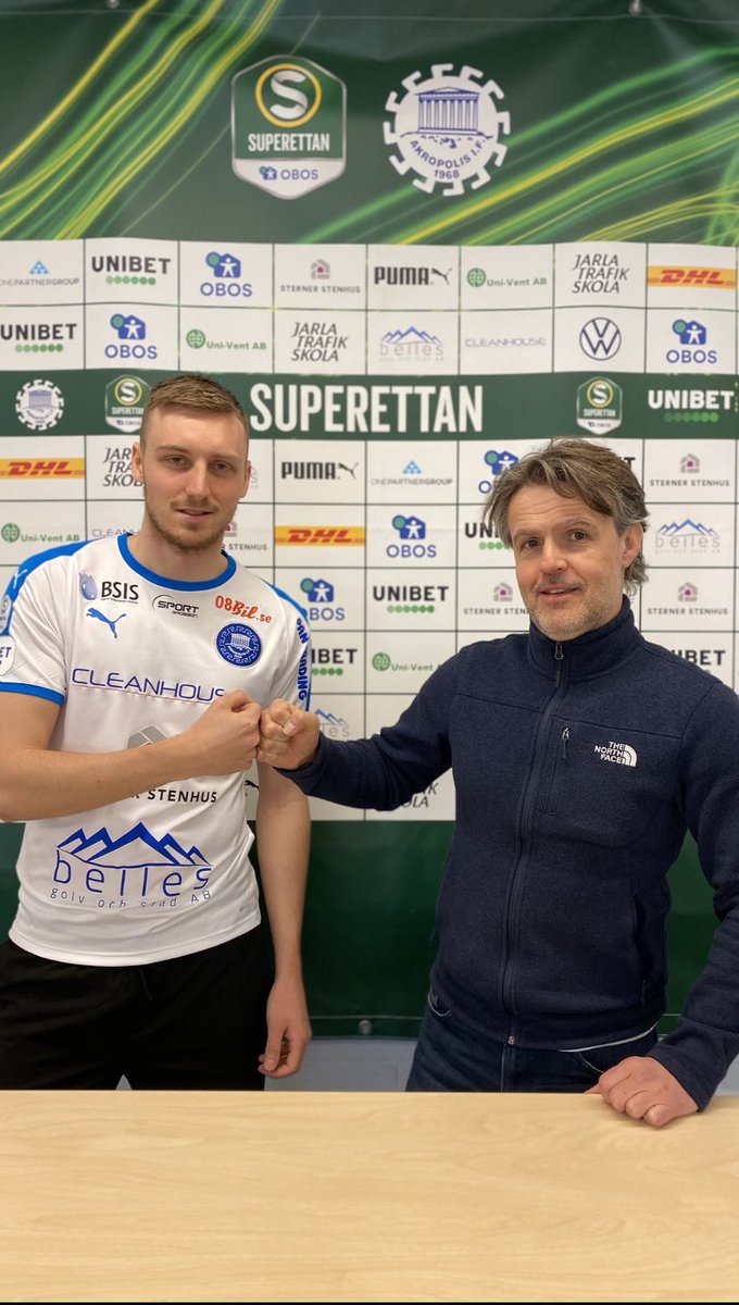 Varmt välkommen till Akropolis IF Alexander Abrahamsson ⚪️🔵🌟

-Gruppen har varit väldigt välkomnande mot mig vilket gjort att allt känts rätt från första början. 

På hemsidan kan ni läsa hela intervjun med Alexander 💪🏻