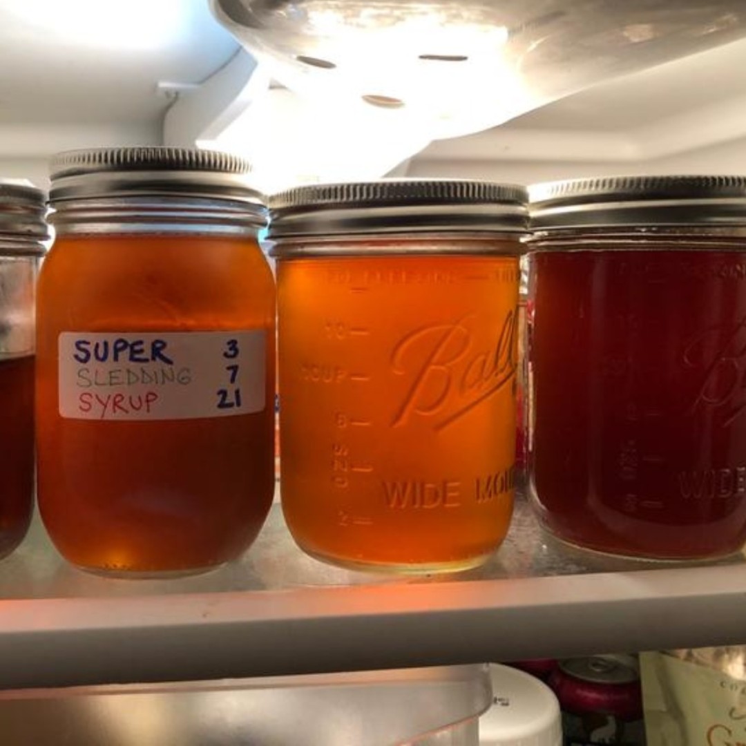 Is maple sugaring an art or a science? Whether you’re producing syrup with a few buckets or a full-blown sugar shack, you know the answer! Dave Anderson &amp; Chris Martin talk "liquid gold" on New Hampshire Public Radio's Something Wild: ow.ly/jqIQ50E9Cwb (📸Phil Brown)