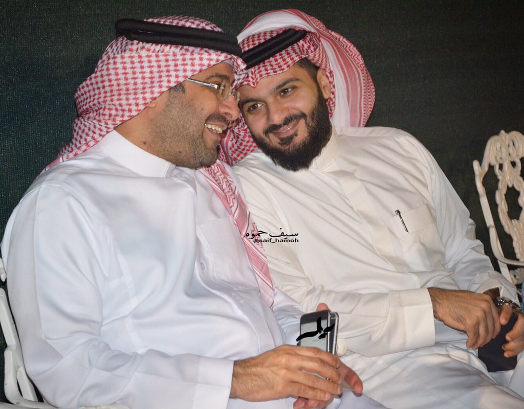 shamsan0555's tweet photo. سؤال بتبادر في ذهني
أين أعضاء شرف #الاتحاد الآن مع من خدم النادي مع جميع الإدارات السابقة وبدون أي منصب ..!؟
أليس الكيان الإتحادي يهمكم ..
ألستم رجالات الاتحاد المخلصين
إلتفوا حول ناديكم
العميد بحاجتكم الآن https://t.co/sk69tUnL6H