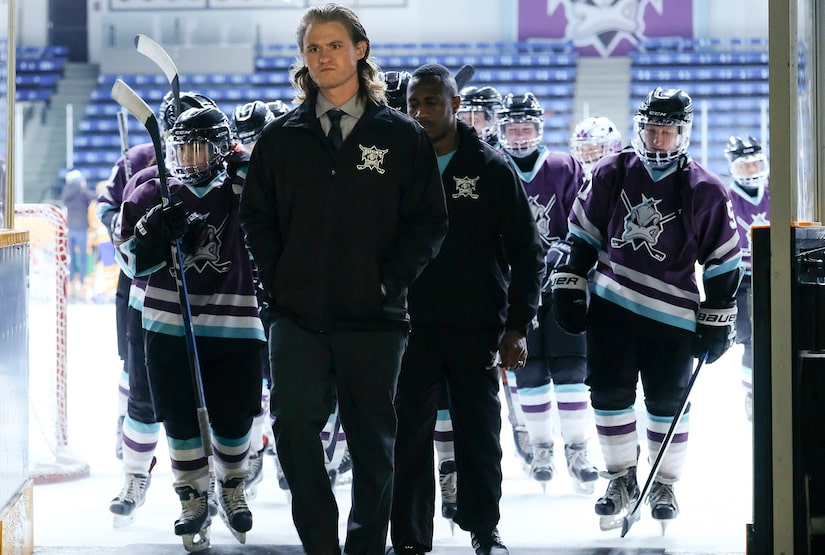 BeardFace308's tweet photo. Only makes sense that the new coach of #TheMightyDucks is a hockey player, bud. https://t.co/LglQIxJyxS