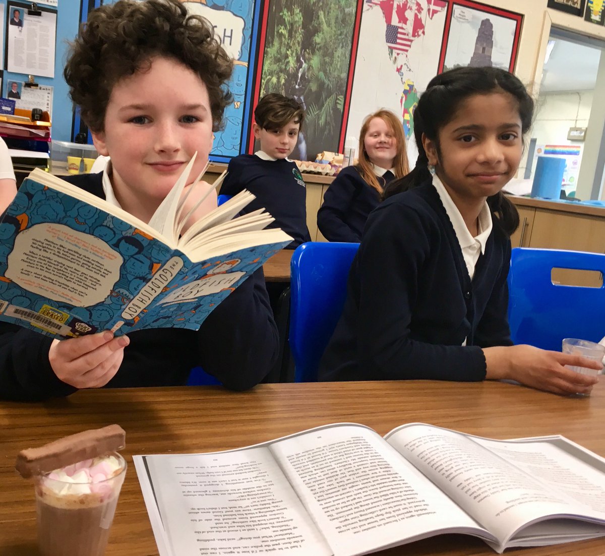 SpringCottagePS's tweet image. We had hot chocolates as an Easter treat in #SpringCottage5T today! We enjoyed them whilst reading the final chapters of @lthompsonwrites’s ‘The Goldfish Boy’. What a fantastic book! 📖 ☕️ @Hull_SLS #SpringCottageReading