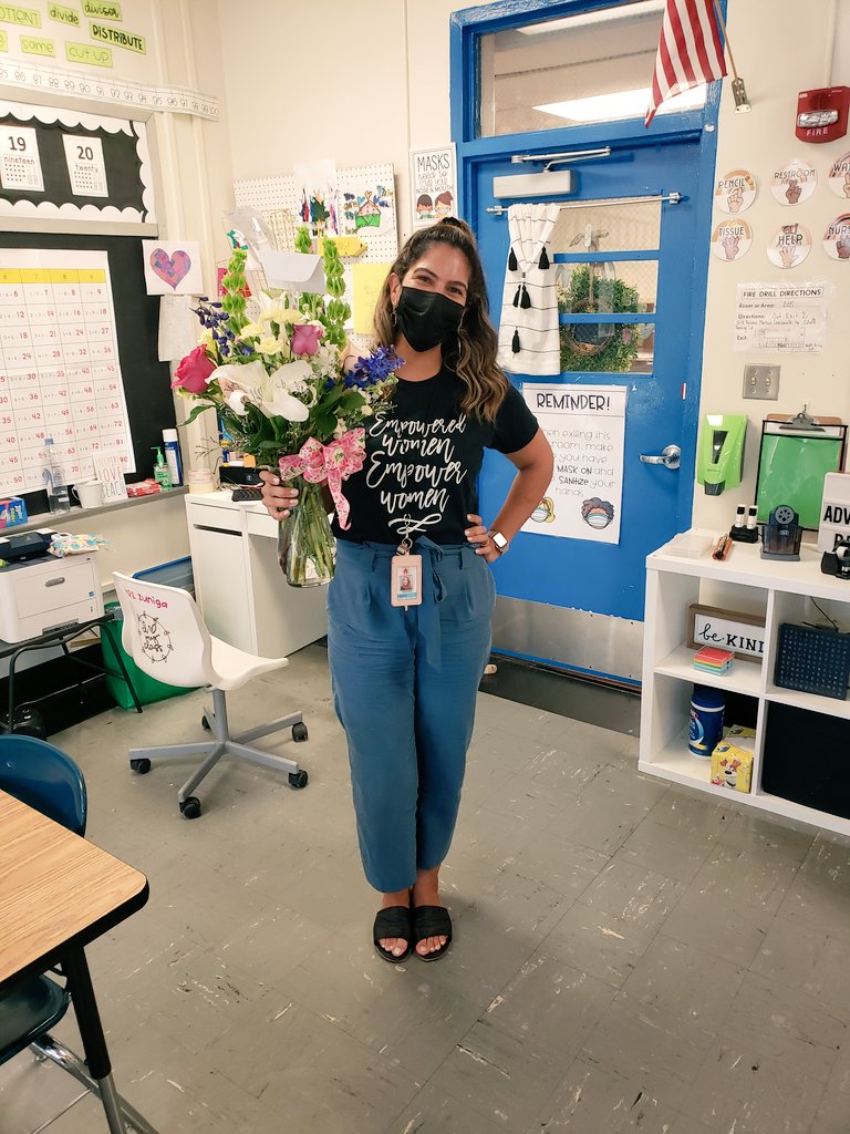 Congratulations to our 2022 Baltz Teacher of the Year, Mrs. Zuniga (<a href="/MrsZs_class/">Denise Zuniga</a>). So deserved...you are a rockstar!!! 🐻🎉 #YAYredclay #baltzbears #WEareBALTZ