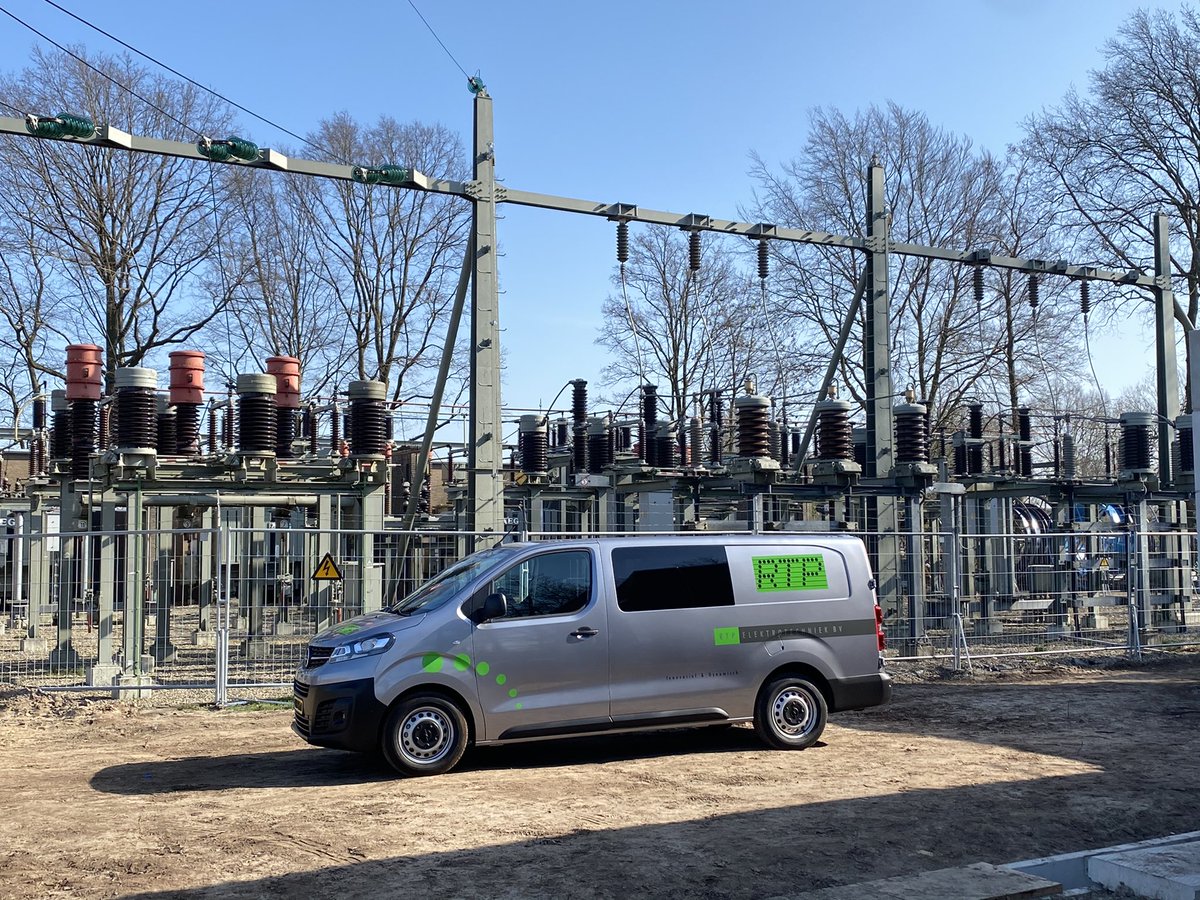 Nieuwe bus op locatie bij een opdrachtgever in de energiesector. #RTP #vacature #vacatures #team #spanning #uitdaging