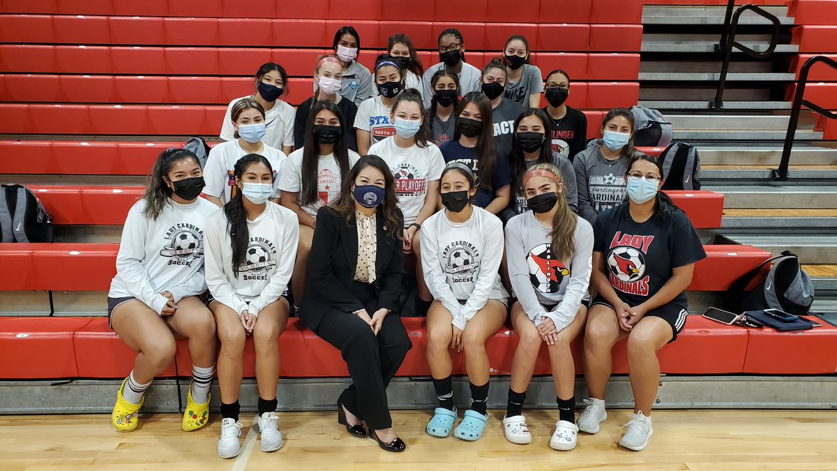 Superintendent Dr. Alicia Noyola stopped by <a href="/HarlingenHS/">HHS Cardinals</a> to congratulate the undefeated Lady Cards soccer team on earning their District Championship and wished them the best in tonight's playoff game! Go Lady Cards! #HCISDproud