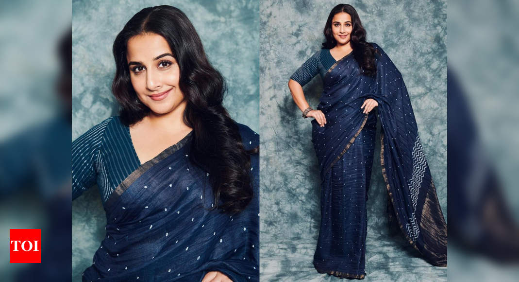 net4news's tweet photo. She is the queen of saris, and she never misses an opportunity of rocking the six yard drape. We are talking about none other than Bollywood actor Vidya Balan, who always impresses us with her 'sari'torial picks.  #studiomedium #VidyaBalan #vidyabalanhot

https://t.co/jiEi501hVa https://t.co/AYpHstl8YL