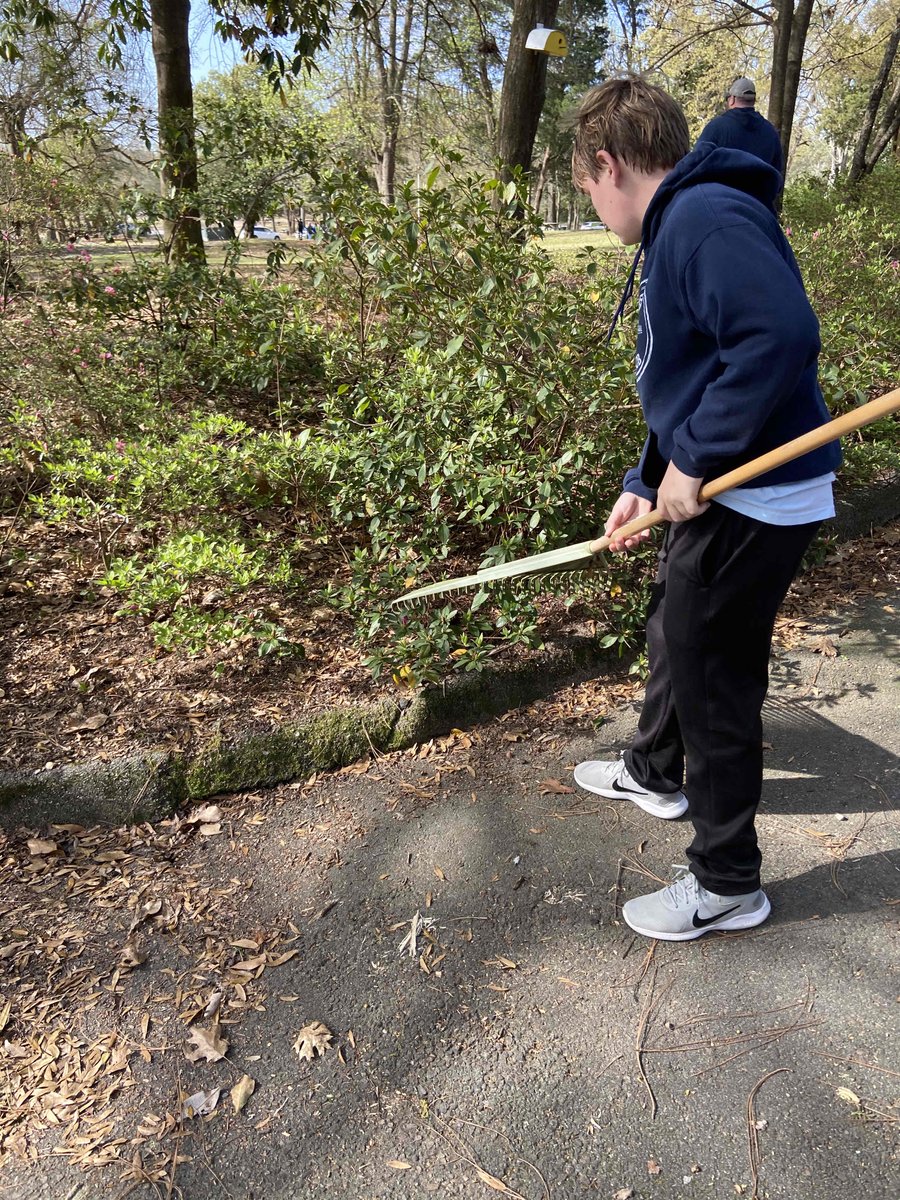 AUG_Beautiful's tweet photo. This week’s cleanup and beautification projects with partners and neighborhoods. Unfortunately, we had to cancel today’s Popup Cleanup due to bad weather. #dobeautifulthings #KAUGB #keepaugustabeautiful #cleanYOURblock https://t.co/rjLCDL8NSt