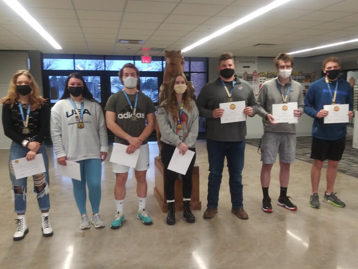 SCHS Counseling (@schscounseling1) on Twitter photo The Kansas Honor Scholars Program recognized SCHS top 10% of the senior class. Great work Katelee Jennings, Karter Fuller, Chase Courbot, Sophie Lenkiewicz, Jake Eisenhauer, Spencer Angell, and Reed McHenry! #Classof2021 #kansashonorscholar #Why305
<a href="/USD305Central/">Salina High Central</a> The Kansas Honor Scholars Program recognized SCHS top 10% of the senior class. Great work Katelee Jennings, Karter Fuller, Chase Courbot, Sophie Lenkiewicz, Jake Eisenhauer, Spencer Angell, and Reed McHenry! #Classof2021 #kansashonorscholar #Why305
<a href="/USD305Central/">Salina High Central</a>