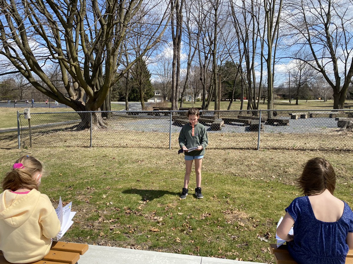 mscappa303's tweet photo. Poetry unit is a wrap! Open mic outside in the beautiful weather! #parkavepride https://t.co/dM6zFzgy1B