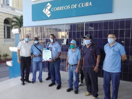 Alexei99491530's tweet photo. Reconocimiento Especial .Hombres valientes de @ETECSA_Cuba , @Etecsa_dvpe , #Deoit, cumpliendo con los valores que nos unen.Compromiso con la Revolución y la Defensa de la Patria,Profesionalidad, Sentido de Prtenencia , Unidad , Solidaridad. @FleitasVarela @Armando06728223 https://t.co/W7jMSayThk
