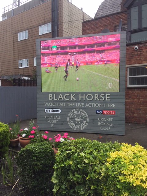 Solutions_AV's tweet image. Ready for outdoor opening? Another outdoor secure enclosure with sunlight viewable TV and HUGE outdoor LED screens with outdoor PA. Call to see how we can transform your Pub Garden into a sports viewing zone 01458 252000 #UKpubs #SkySport  #BTsports #TVs #Hospitality #AVtweeps