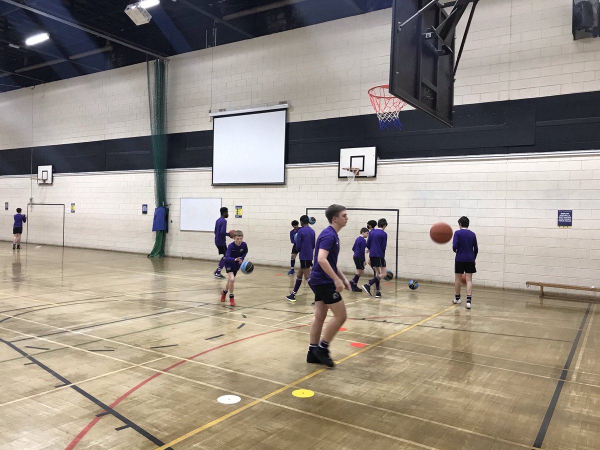 tsc_pedance's tweet image. Y9 #Basketball #Layups