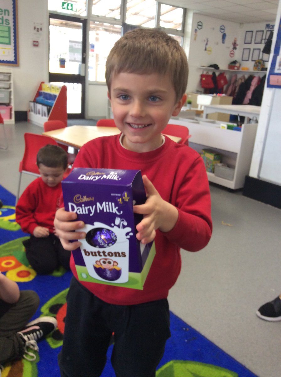 NET_Abbotsweld's tweet photo. Back to school heroes!π || Well done to our wonderful children for all their hard work during this very difficult half term! #shapingfutures #netacademy #staroftheterm https://t.co/gKgMd1cZOp