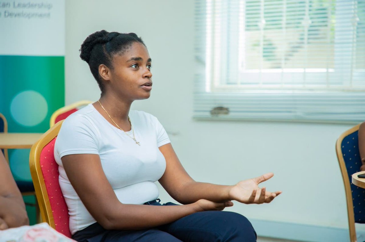 vanessazbliss's tweet image. Sometimes it&apos;s right to play them the hand they dealt you with, the question is can you live with yourself after that?

#LessonsWeLearn