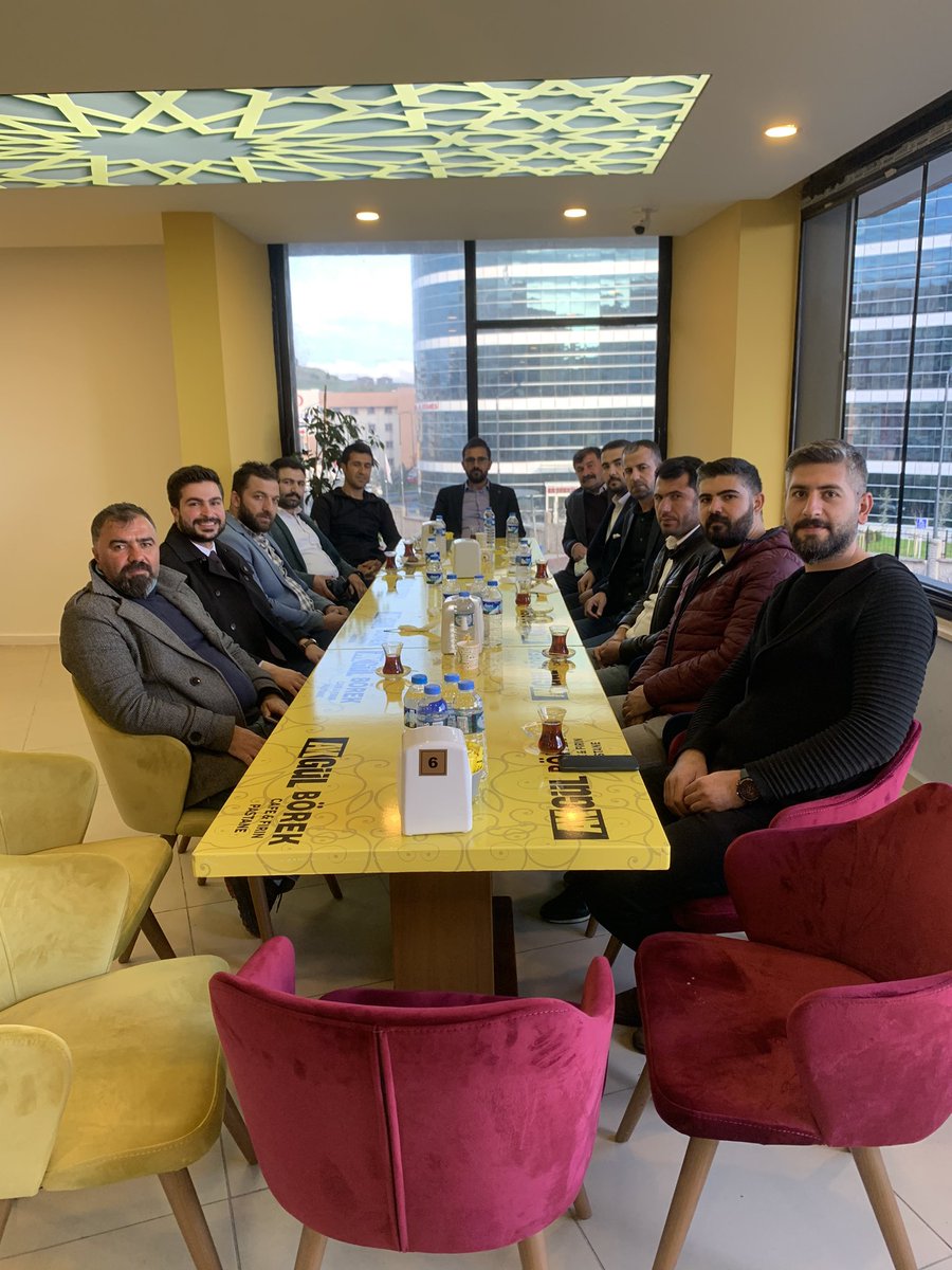 DEVA Partisi Batman il Başkan yardımcımız, Abdülkerim AKGÜL'ün açmış olduğu AKGÜL BÖREK Salonuna, hayırlı olsun ziyaretinde bulunduk. Bize göstermiş olduğu ilgi ve alakalarından dolayı kendisine çok teşekkür eder bol kazançlar dilerim..