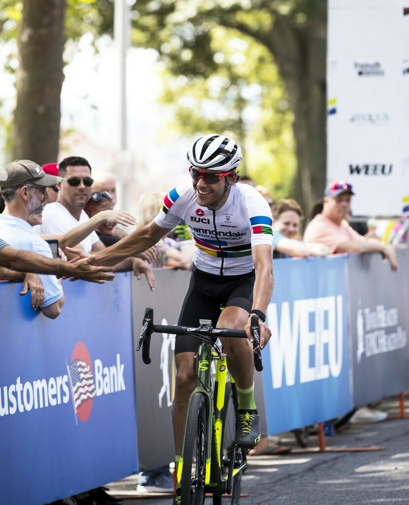 Be sure to jump over to our Facebook page at 2pm today to listen to <a href="/curtisjwhite/">Curtis White</a> talk about his 2020-21 European Cyclocross campaign! He was the only American Elite Male to get to Europe this year and was able to find silver linings on the pandemic to r… instagr.am/p/CM47t-Tj3oT/