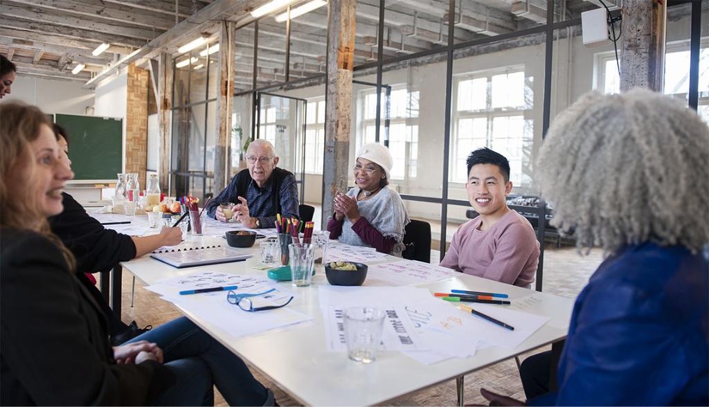 More than half of family #caregivers age 50 and older are employed, making valuable contributions to the economy and their families. Supporting them in the workplace could add $1.7 trillion to the GDP in 2030. #longevityeconomy 
Learn More: spr.ly/6012HQoK8
