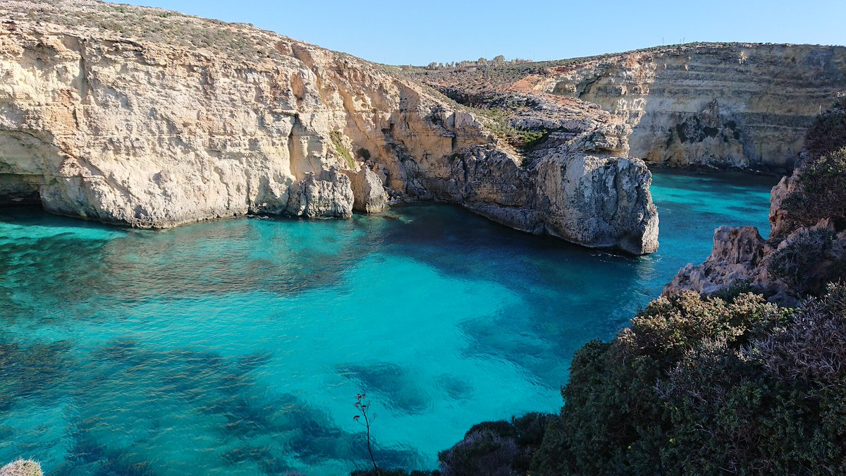 abalar_pt's tweet photo. ✈ MALTA ✈
‼ Voo + 7 noites em Hotel - por 619€ ‼
🗺 Roteiro: https://t.co/meVexl68Pf
🚩 Partida do Porto
📍 14/06 a 21/06 - 55€ (ida/volta) - #Ryanair 
🛏 Hotel / Tudo incluído
📍 db Seabank Resort and Spa - All Inclusive ⭐⭐⭐⭐ - 1127€ - https://t.co/1jlrVvNFhC
#Malta https://t.co/ECwMeIPJK2