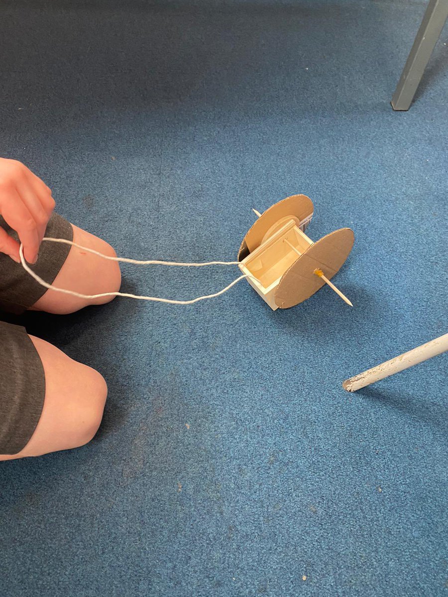DringhousesPS's tweet photo. KS2 have reached the end of our Romans Learning Project! We finished the project by making our own Roman chariots. Take a look at the fantastic progression on show in our end products! #DringDT https://t.co/rlDBeVUX4q